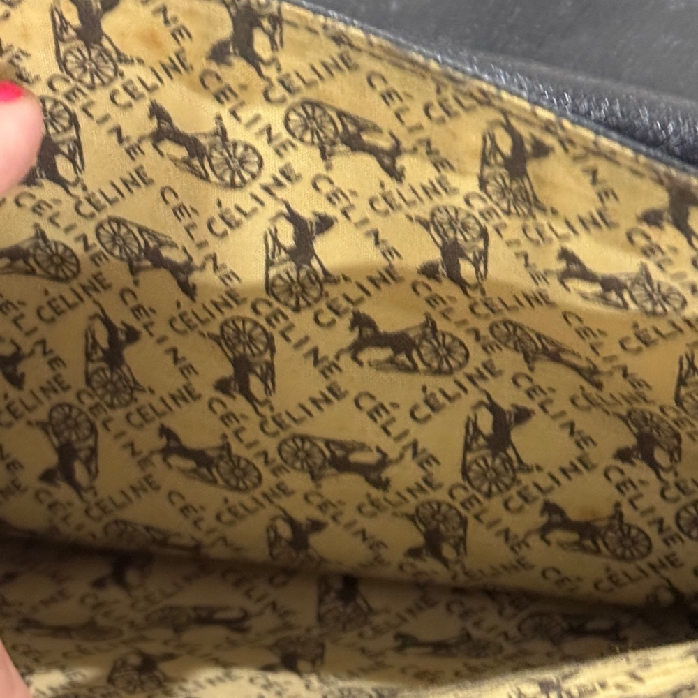 Vintage Céline Triomphe Maillon Leather Crossbody - Picture 15 of 15